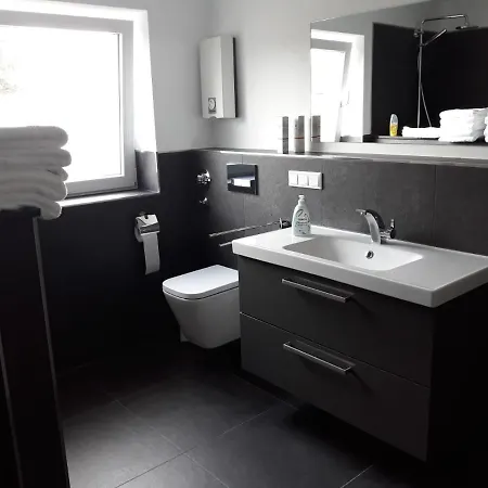 Forstwald Hoeltehoffe Apartmán *